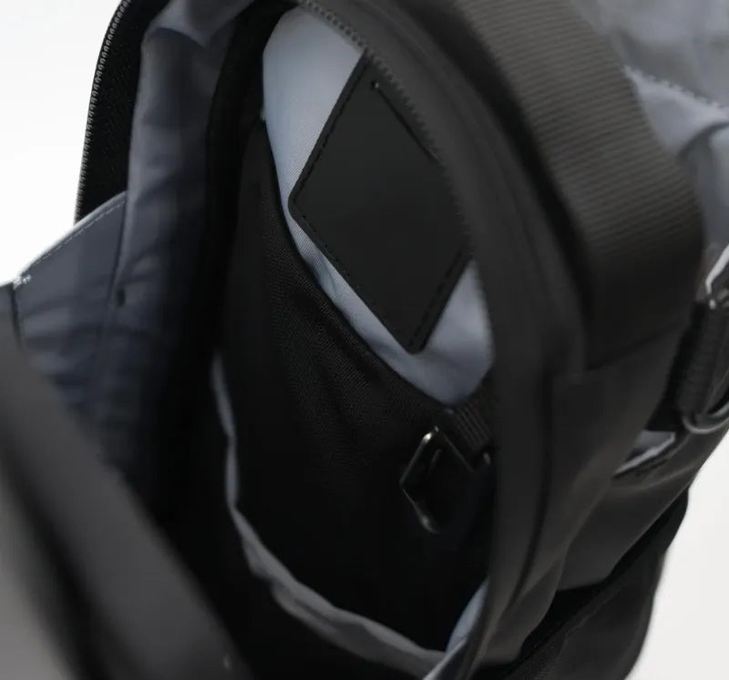 Magnetic Water Bottle Holder Bag for Gym Equipment | Workout Storage Bag